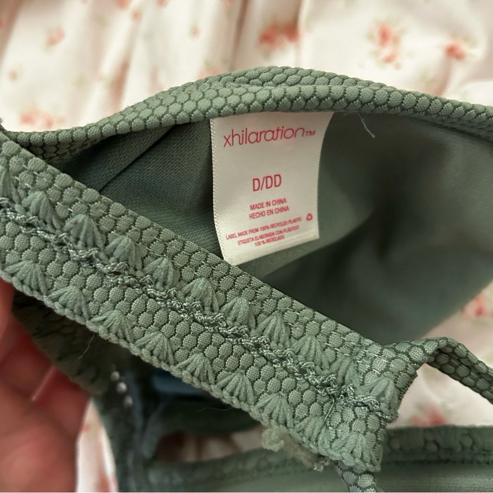 nwot olive green bikini top - Picture 4 of 5